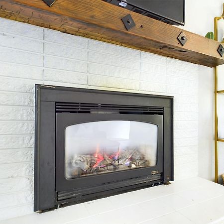 Modern Boho Retreat Villa Corvallis Bagian luar foto