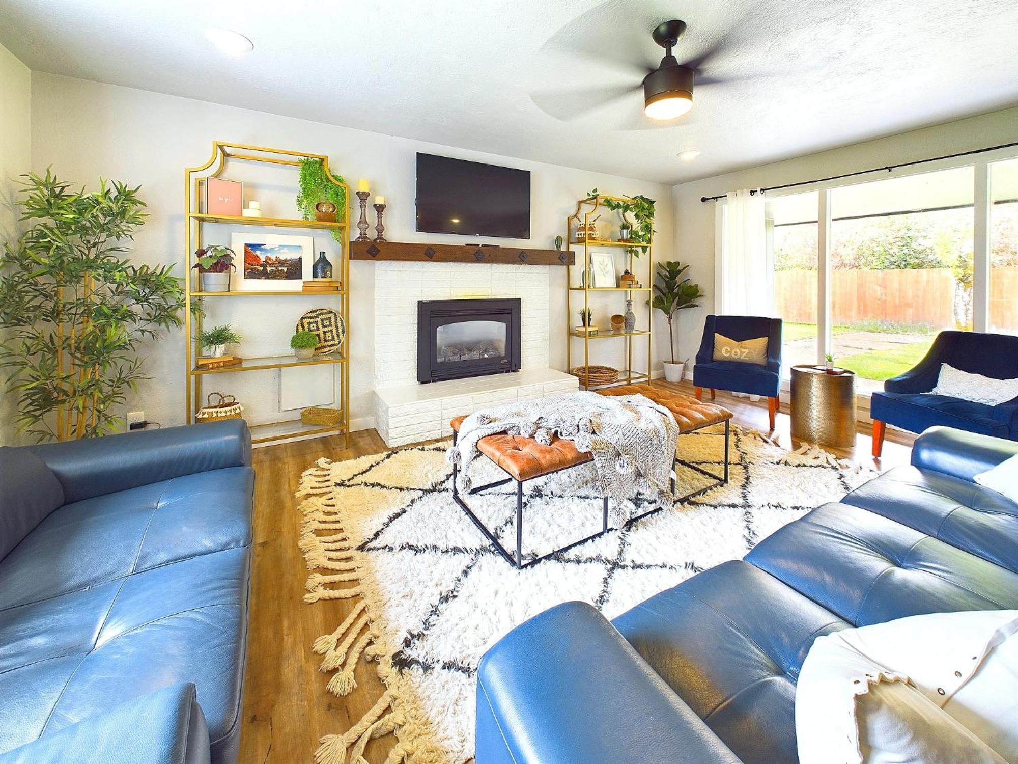 Modern Boho Retreat Villa Corvallis Bagian luar foto