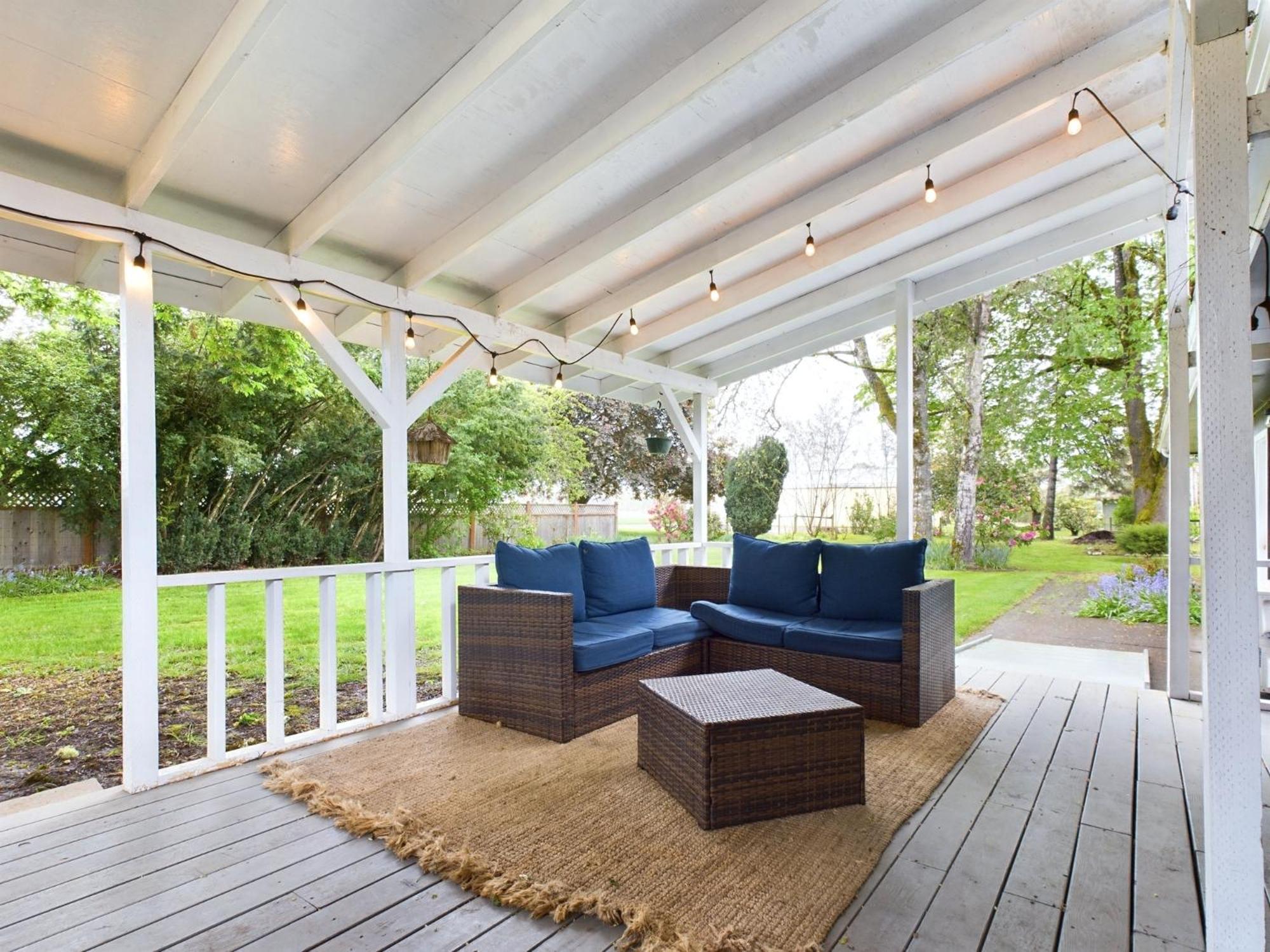 Modern Boho Retreat Villa Corvallis Bagian luar foto