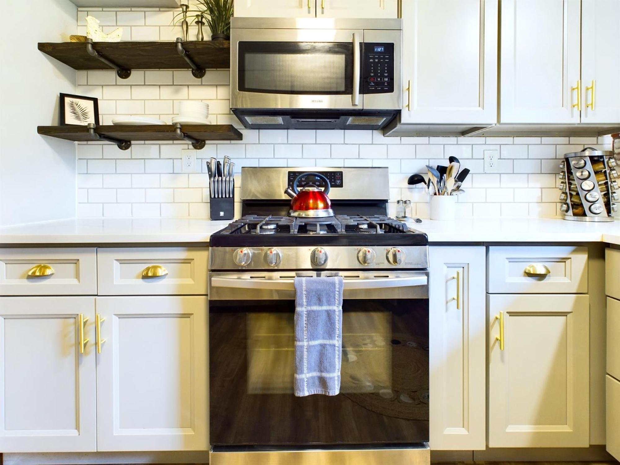 Modern Boho Retreat Villa Corvallis Bagian luar foto