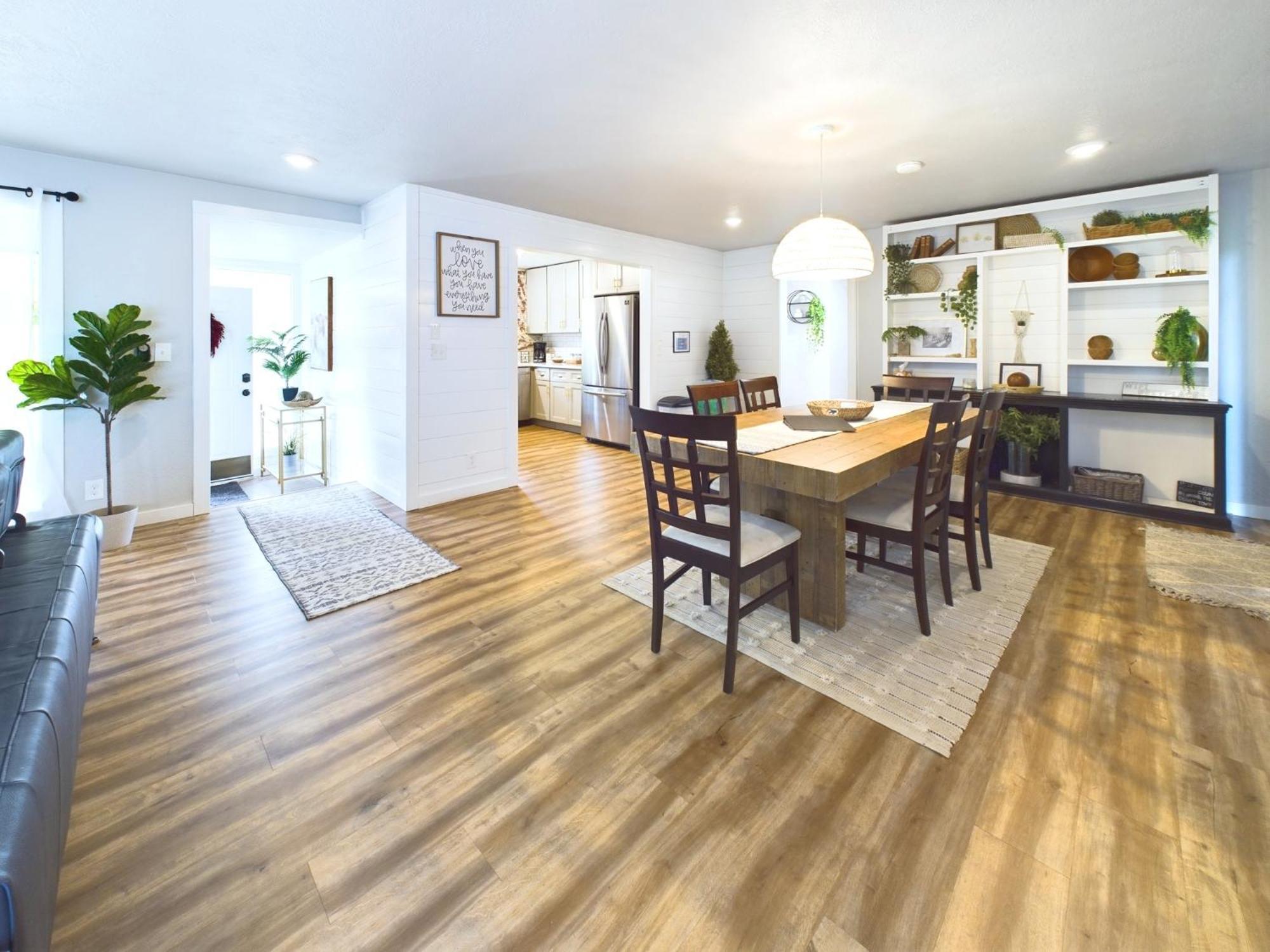 Modern Boho Retreat Villa Corvallis Bagian luar foto